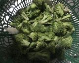 Foto langkah ke 1 dari resep Brokoli saus tiram.