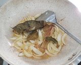 Foto langkah ke 7 dari resep Steamboat Tom Yum.