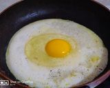 A picture of step 2 of #Egg_Uttapam.