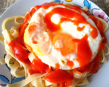 Foto del paso 5 de la receta: Tagliatella con tomate y huevo frito