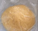 A picture of step 3 of Roti Canai.