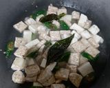 Foto langkah ke 2 dari resep Jangan Ndeso (Sayur Lombok Ijo).