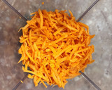 Foto del paso 1 de la receta: 🥕🥚Crepas de zanahoria 🥕2 ingredientes 🥕 Receta viral #2 🥚🥕