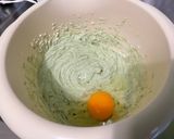 Une image de l'étape 3 de Cake aux pistaches et mascarpone.