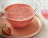 Hình bước làm 3 của món Sinh tố dâu tây