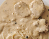 Foto del paso 6 de la receta: Solomillo encebollado a la crema de queso "Castello" trufado