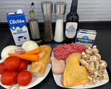Foto del paso 1 de la receta: Canelones de carne navideños