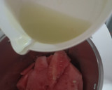 Foto del paso 1 de la receta: Zumo de sandía y lima 🍉🍋