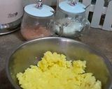 Foto langkah ke 2 dari resep Getuk Lindri Merah Putih.