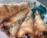 A picture of step 10 of Pizza cones.