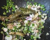 Foto langkah ke 4 dari resep Ceker Ayam Saus Manis.