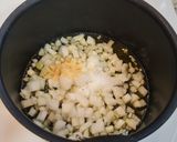 Foto del paso 7 de la receta: Pollo con tomate y setas