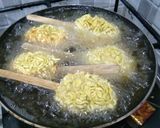Foto langkah ke 5 dari resep 77. Crispy Nugget mie kering.