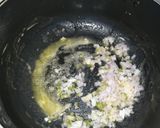 Foto del paso 1 de la receta: Arroz 🍚 primavera con salchicha