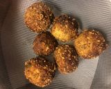 A picture of step 7 of Easter Fishballs.