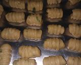 Foto langkah ke 4 dari resep Kue garpu renyah (rasa bawang dan kencur).
