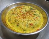 A picture of step 6 of Methi dhokla.