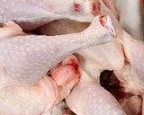 Foto del paso 1 de la receta: La receta de pollo al chilindrón de Silvia Lodares