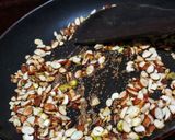 ড্রাইফ্রুটস লাড্ডু (Dry fruits ladoo recipe in bengali) রেসিপির ধাপ 2 ছবি
