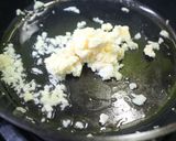 鹹蛋甜豆炒苦瓜的食譜步驟2照片