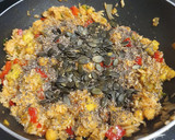 Foto del paso 3 de la receta: Arroz vegetariano lleno de salud 💪 color 🌈 y sabor😋