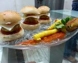A picture of step 4 of Corn Tikki Burger.