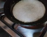 A picture of step 1 of Egg n cheese sandwich.
