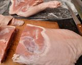 Foto del paso 1 de la receta: Lechoncito (cuarto trasero) al horno