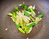 滑蛋蕃茄牛肉飯（簡單）的食譜步驟2照片