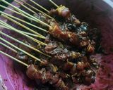 Foto langkah ke 4 dari resep Sate Sapi Teflon (Bumbu Praktis).