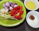 Foto langkah ke 4 dari resep Lidah Goreng Sambal Matah.