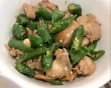 熱炒黑胡椒糯米椒雞腿肉 簡單便當菜 快速上桌的食譜步驟7照片
