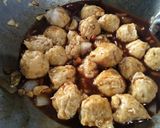 Foto langkah ke 2 dari resep Bistik Bola-Bola Ayam.