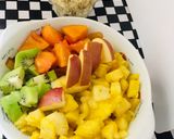 Foto del paso 1 de la receta: Ensalada de Frutas con Quinua Para el Desayuno !🍍🍎🥝🍋🌺👌