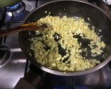 Foto del paso 3 de la receta: Hortalizas divertidas: "Arroz" amarillo de coliflor