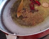 कद्दू की खट्टी मिठ्ठी चटपटी सब्जी (Kadu ki khatti mithi chatpati sabzi recipe in hindi) रेसिपी चरण 2 फोटो