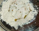 A picture of step 1 of Wheat Flour Mathari.
