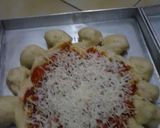 Foto langkah ke 6 dari resep Cheesy bites pizza.