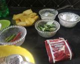 ম্যাঙ্গো পুলিসেরি(mango pulissery recipe in Bengali) রেসিপির ধাপ 1 ছবি