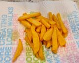 Foto del paso 6 de la receta: Filetes de cerdo en salsa de tomate y pimientos con patatas