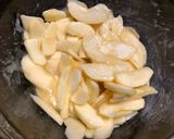 รูปขั้นตอนการทำที่ 4 ของ โฮมเมดพายแอปเปิล (homemade Apple Pie from scratch)