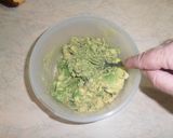 Φωτογραφία βήματος 3 της συνταγής Guacamole, η ΤΕΛΙΚΗ συνταγή. Αυτή και άλλη καμία! 🥑