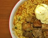 Foto langkah ke 3 dari resep Ramyun kimchi with beef sliced.