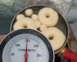Foto langkah ke 11 dari resep Donat WHITE RING.