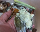 Foto langkah ke 2 dari resep Kepiting isi kelapa (kambu).