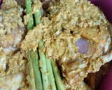 Foto langkah ke 2 dari resep Ayam Goreng Sereh.