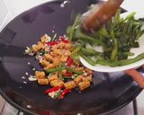 Foto langkah ke 5 dari resep Tumis Genjer Tauco.