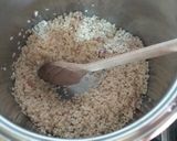 Foto del passaggio 2 della ricetta Risotto ai funghi