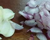 Foto langkah ke 1 dari resep Sayur Bening Sawi Jagung Manis Wortel.