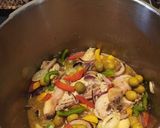 Foto del paso 3 de la receta: Pollo con pimientos